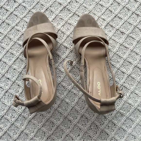 Aldo nude suede heels - Picture 6 of 6